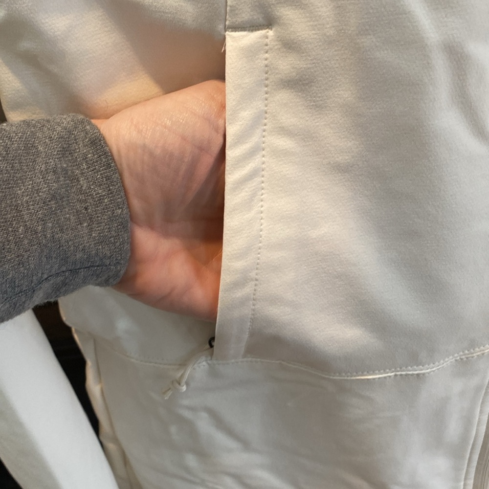 The North Face Cream Trench Coat - Picture 5 of 15